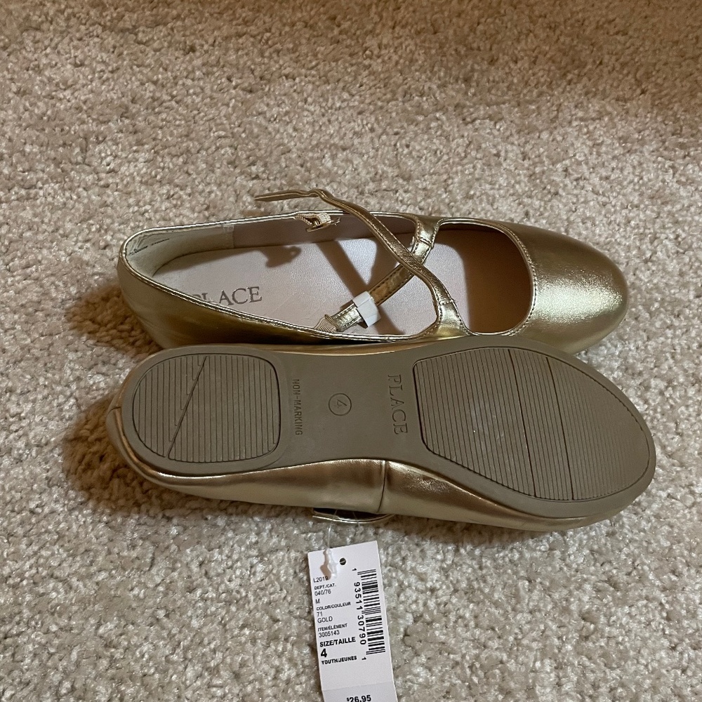 Dress shoes